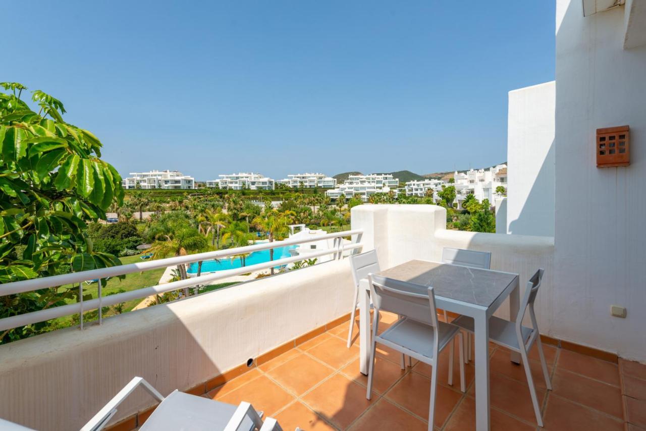 Alcazaba Lagoon 2425 Luxury Private Beach Estepona Luaran gambar