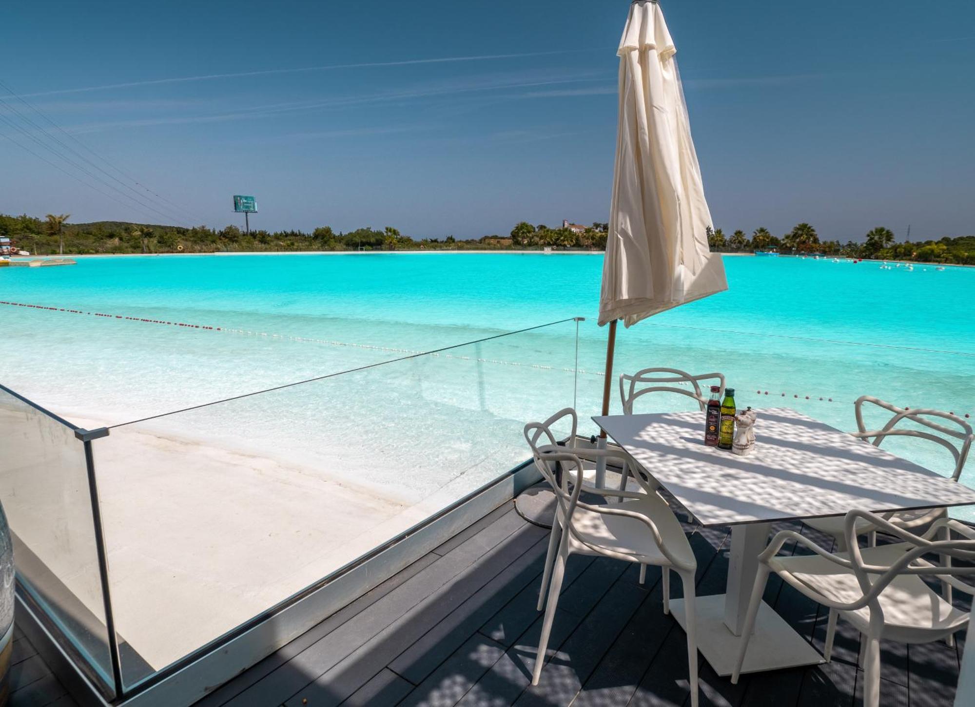 Alcazaba Lagoon 2425 Luxury Private Beach Estepona Luaran gambar