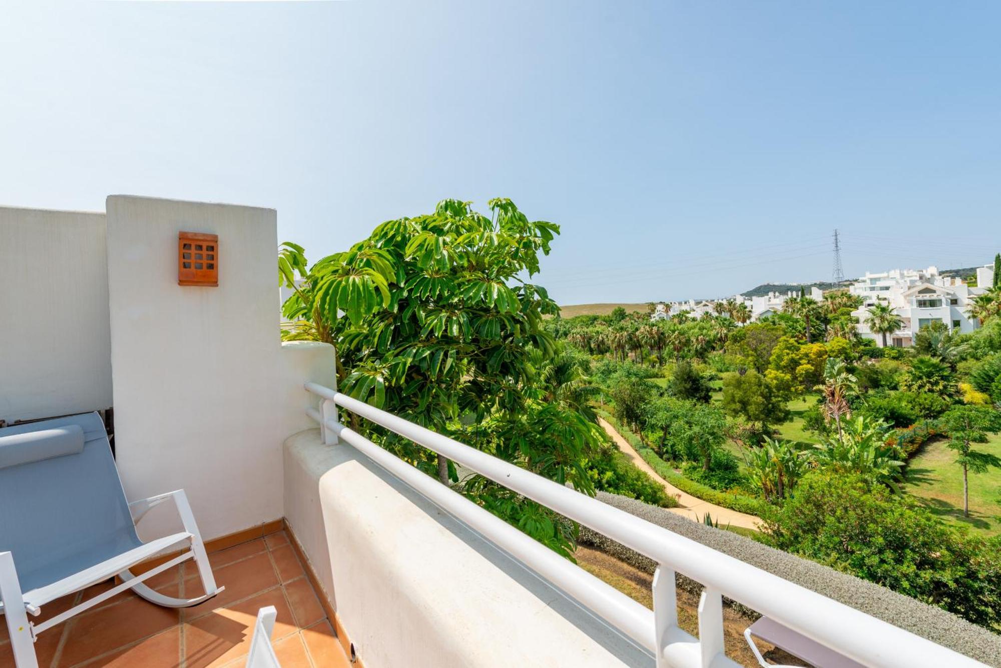 Alcazaba Lagoon 2425 Luxury Private Beach Estepona Luaran gambar