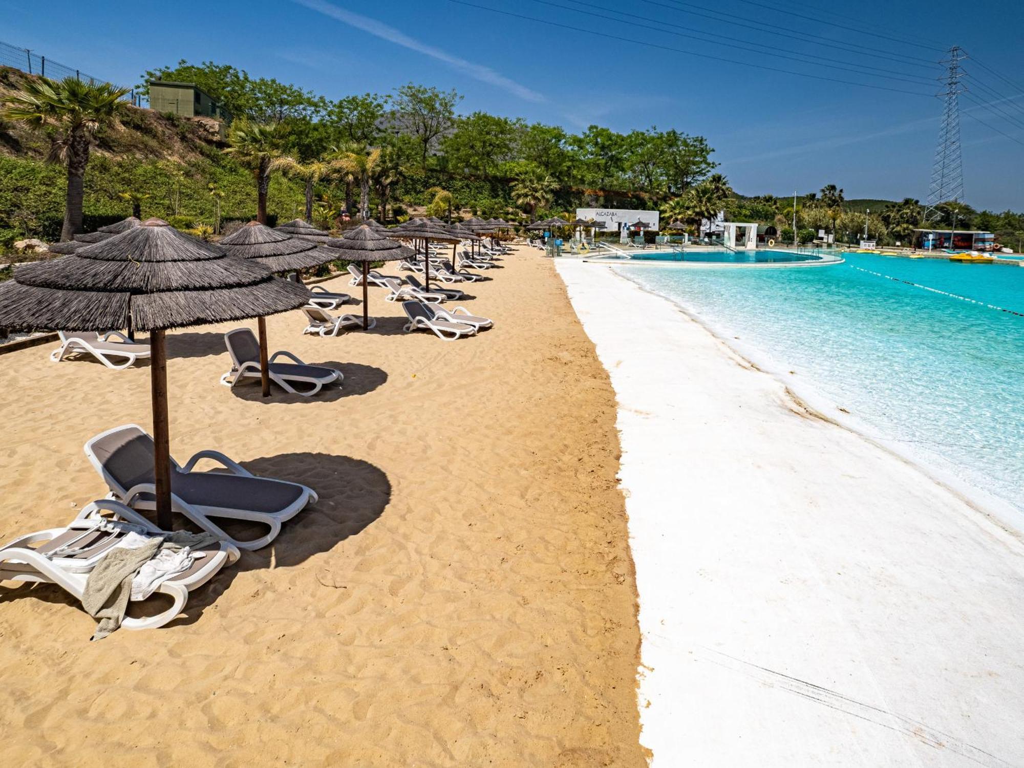 Alcazaba Lagoon 2425 Luxury Private Beach Estepona Luaran gambar